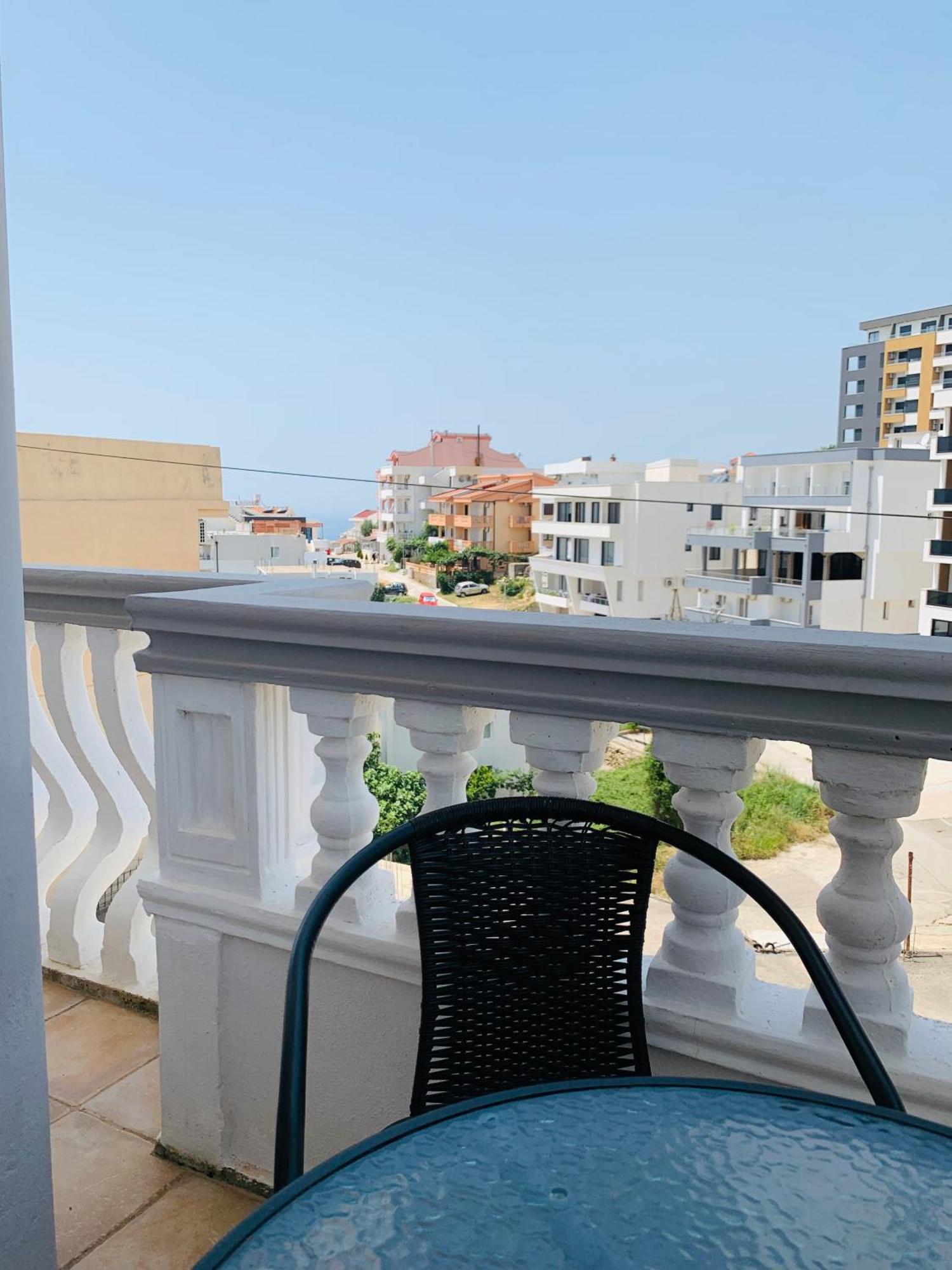 Apartments Delfin Ulcinj Exterior foto